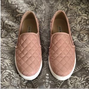 Steve Madden Rose Pink Slide Ons
